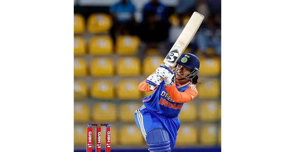 India Sets Competitive Target Against Pakistan in Women's T20 World Cup Opener