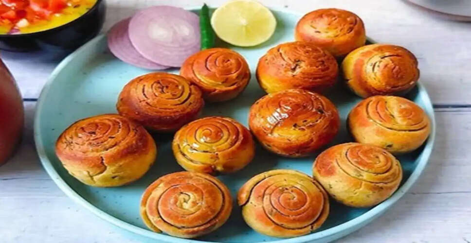 Delicious Moong Dal Masala Baati Recipe for a Unique Culinary Experience