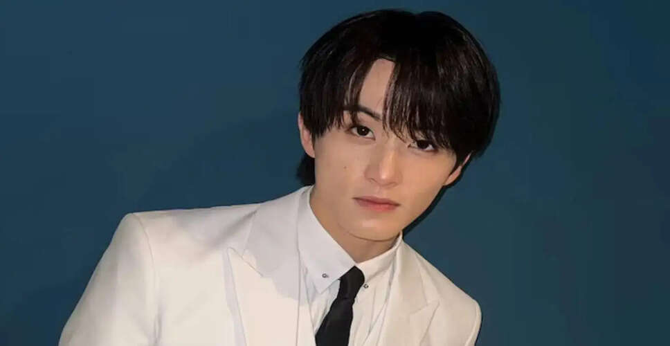 Mark Lee Bids Farewell to NCT: A Heartfelt Goodbye After a Decade