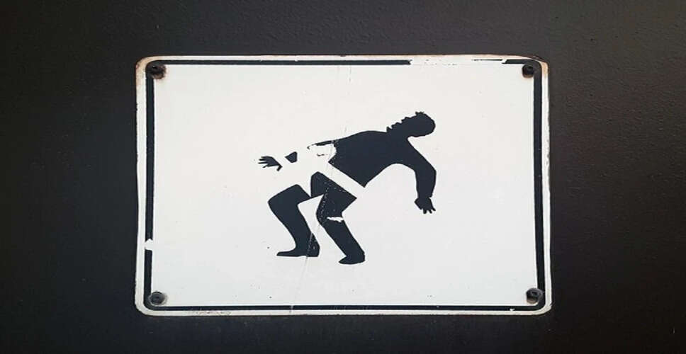 Tragic Accident at Nerul Railway Station Claims Life of 16-Year-Old