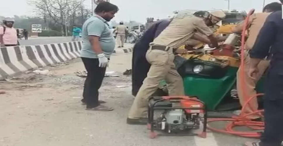 Tragic Accident on NH-44 Claims Lives and Injures Several in Delhi