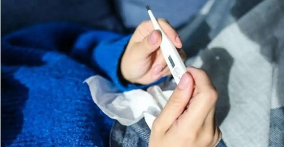 Essential Tips for Managing Colds and Fevers During Seasonal Changes