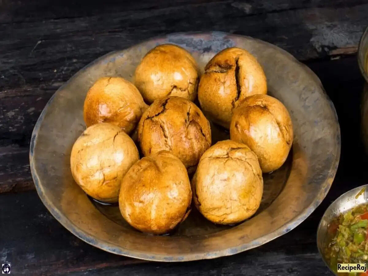 Delicious Bafla Bati: A Traditional Rajasthani Delight