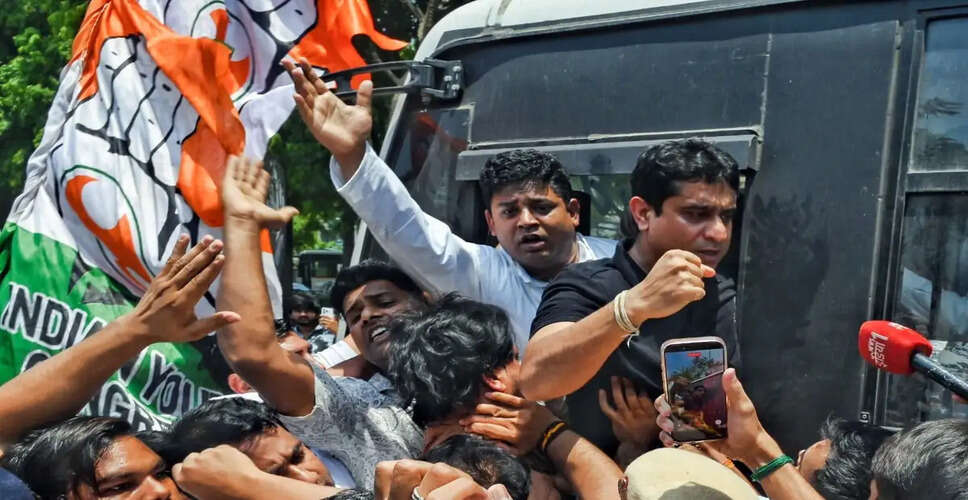 Youth Congress Intensifies Protests Over Exam Irregularities in India