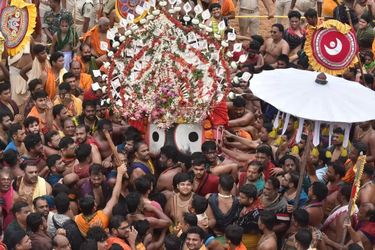 Experience the Vibrant Bahuda Yatra: Chariot Processions in Puri and Beyond