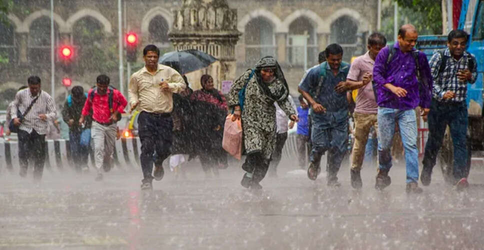 Severe Weather Alerts Issued Across 17 States in India