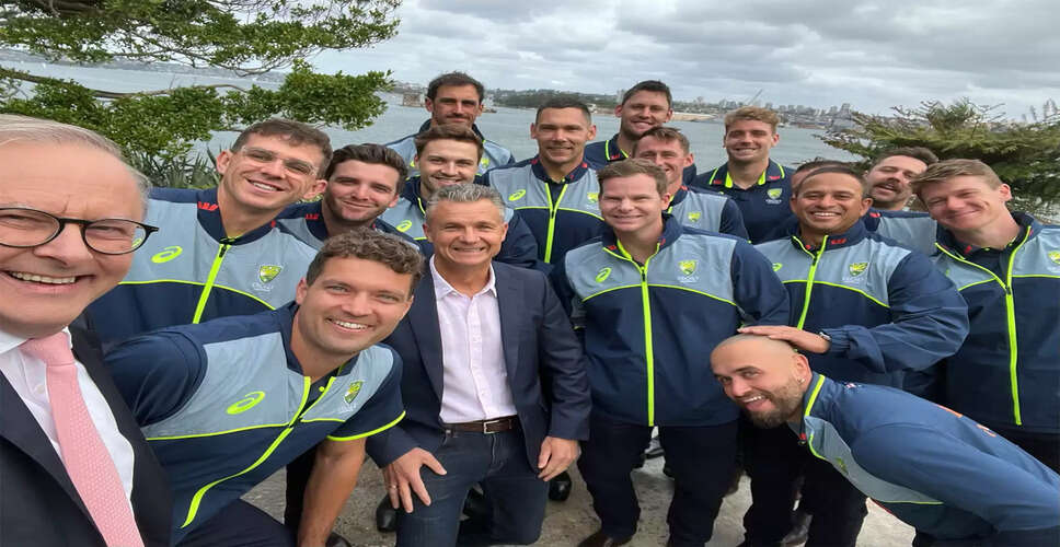 Australian PM Welcomes Ashes Teams at New Year Reception