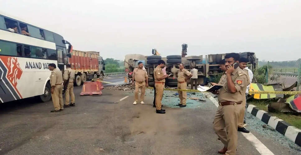 Tragic Road Accident in Punjab Claims Eight Lives