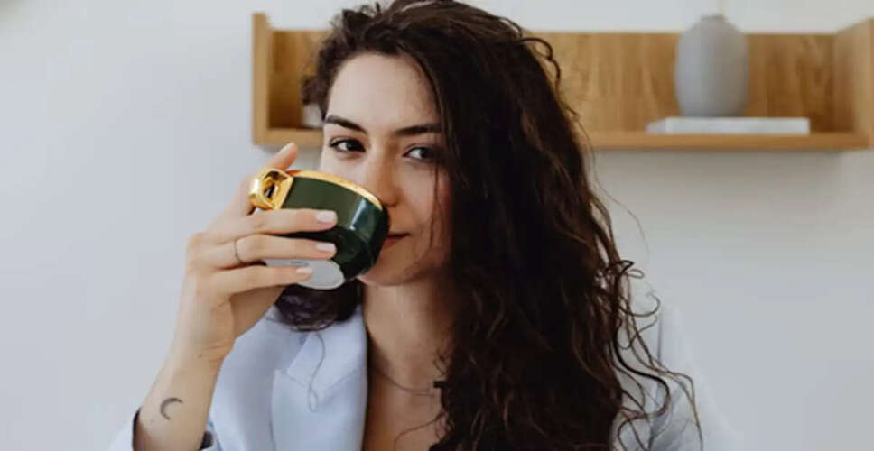 Exploring the Health Implications of Adding Salt to Tea
