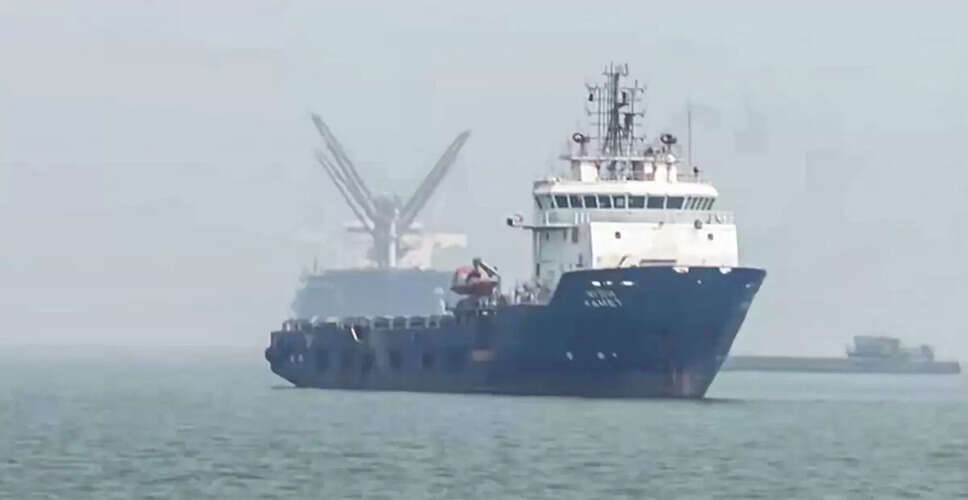 Tensions Rise in the Strait of Hormuz as Indian Tanker Successfully Navigates