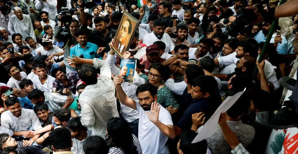 Who is Abhijeet Dipke? The Face Behind the Cockroach Janta Party's Protest at Jantar Mantar!