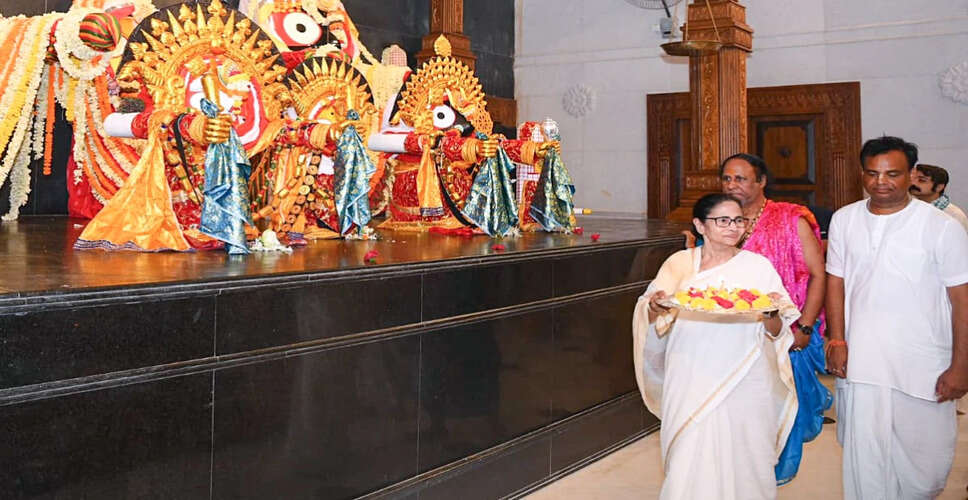 Mamata Banerjee Honors Raja Ram Mohan Roy on His Birth Anniversary