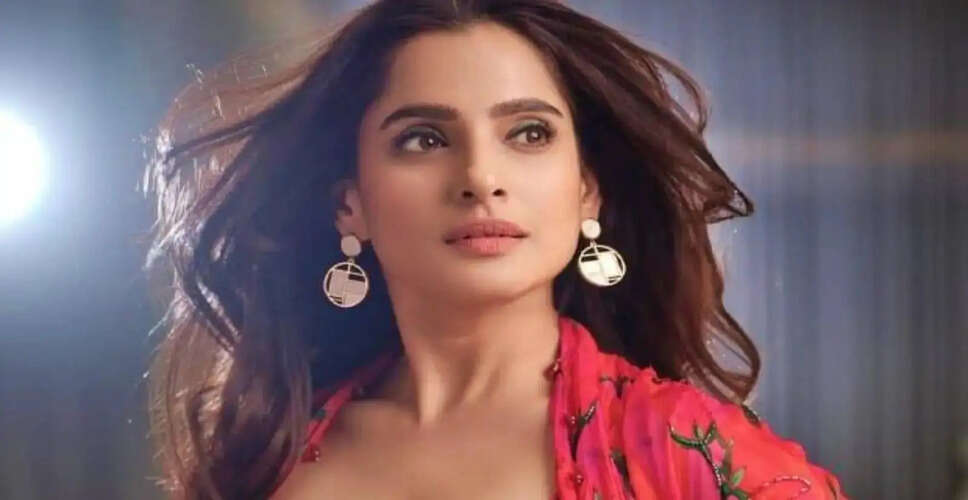 Priya Bapat Opens Up About Co-Star's Affectionate Behavior During Shoot