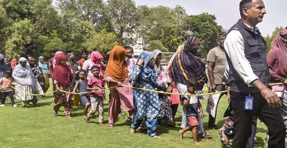 Gujarat's Operation Delta Hunt Leads to Detention of 501 Alleged Illegal Immigrants