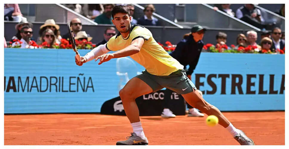 Carlos Alcaraz Faces Challenge as Jannik Sinner Eyes ATP No. 1 Spot