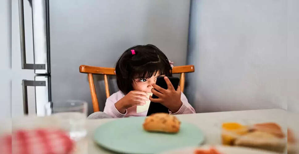 Essential Screen Time Guidelines for Children by Pediatric Expert