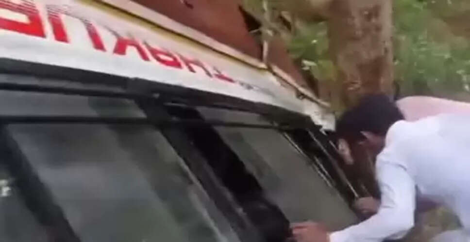 Bus plunges into deep gorge in Himachal's Mandi, one dead