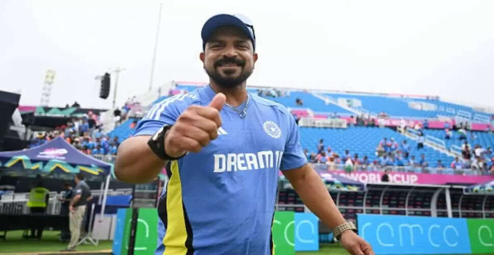 BCCI Reappoints T Dilip as India's Fielding Coach for One More Year