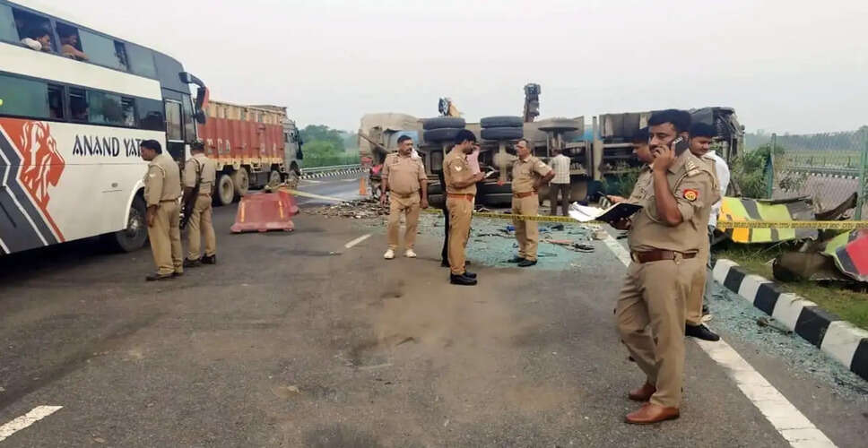 Tragic Bus Accident in Uttar Pradesh Claims Six Lives
