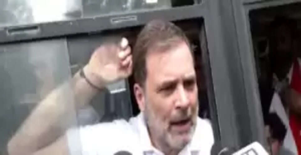 Why Were Over 30 Opposition MPs, Including Rahul Gandhi, Detained in Delhi?