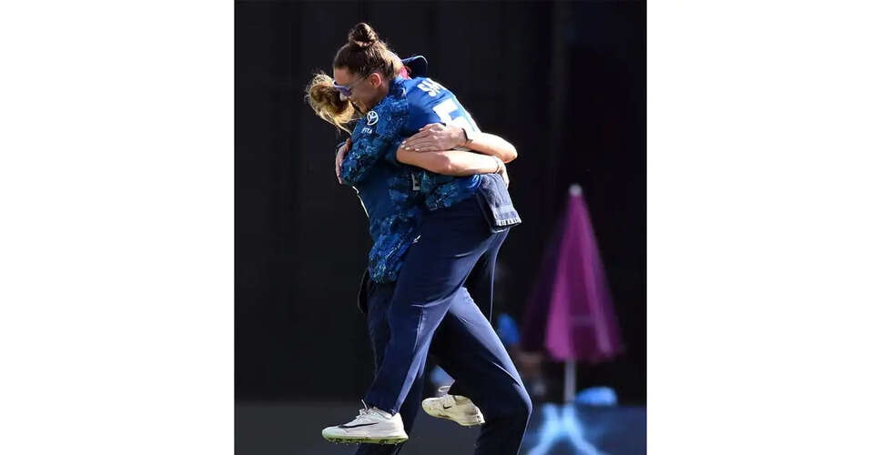 Linsey Smith Achieves No. 1 Spot in ICC Women's T20I Bowling Rankings