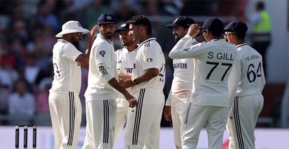 Ricky Ponting Critiques India's Bowling Strategy in Fourth Test Against England