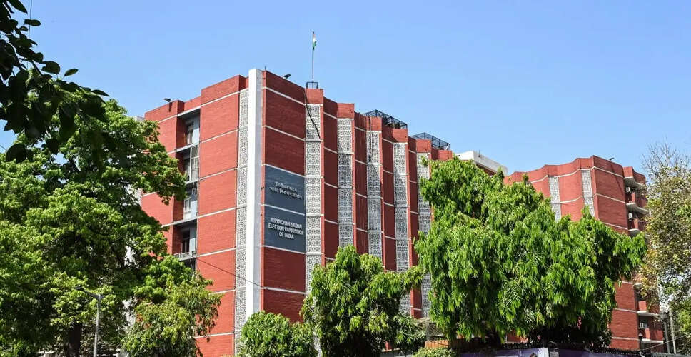 Political Tensions Rise in South 24 Parganas Ahead of West Bengal Elections