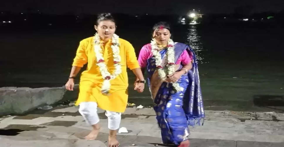 Kolkata: Same-sex couple exchange vows in traditional ceremony