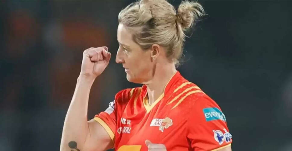 Sophie Devine and Nandani Sharma Shine at WPL 2026 Awards