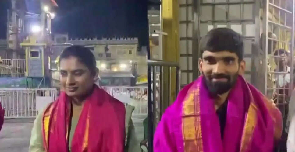 Mithali Raj and Srikanth Kidambi Visit Tirumala Temple Ahead of Major Sporting Events
