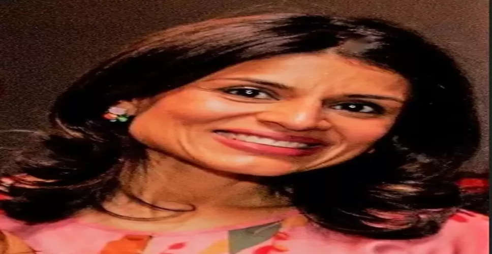 NYC Mayor honours India-born woman for promoting cultural literacy