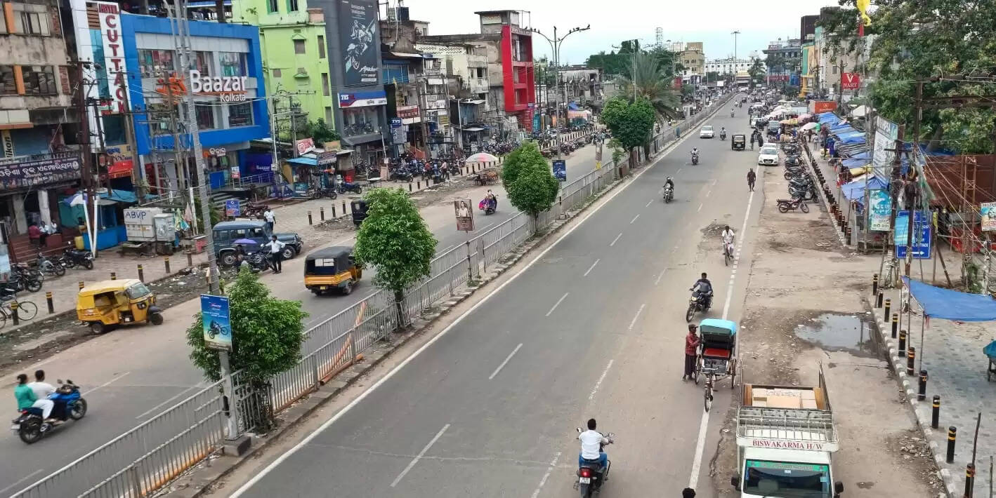 Mahanadi River Surges: Impact on Local Transport and Fishing Activities