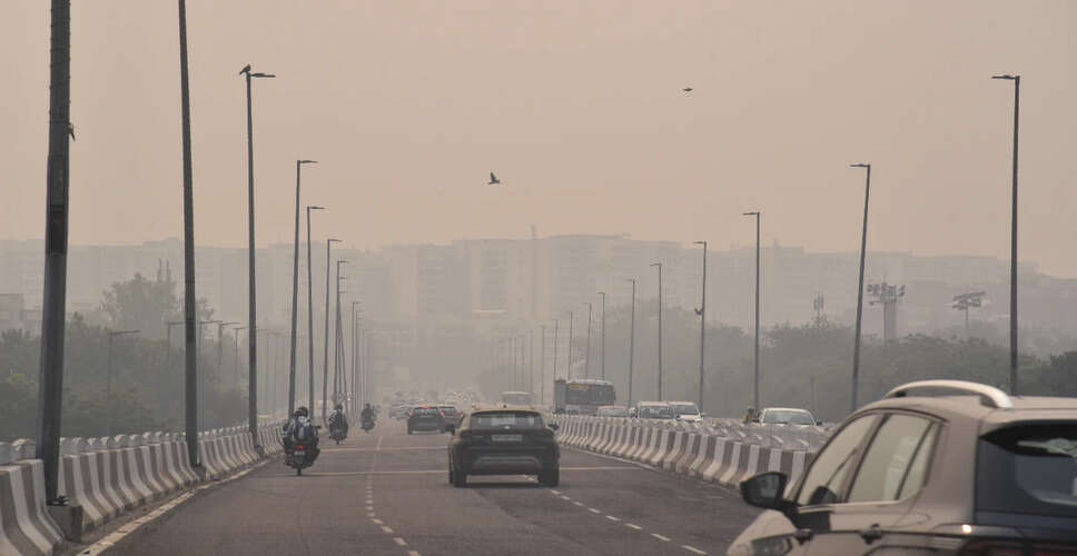 Improvement in Delhi's Air Quality: AQI Drops to 316
