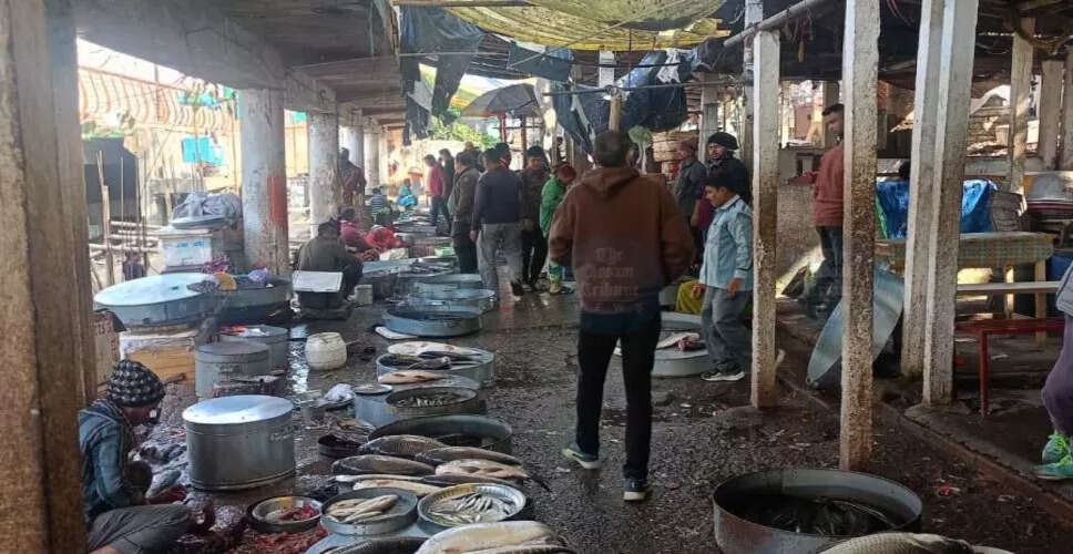 Uzanbazar Fish Market: A Vibrant Hub for Bhogali Celebrations
