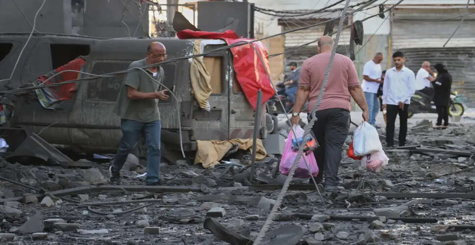 Israeli Forces Target Hezbollah Headquarters in Beirut Amid Tensions