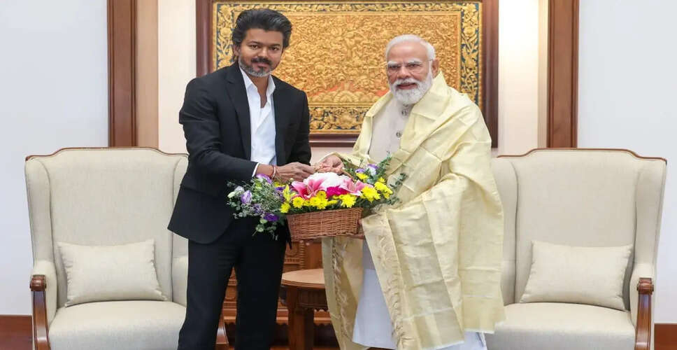 Tamil Nadu Chief Minister Discusses Key Issues with Prime Minister Modi