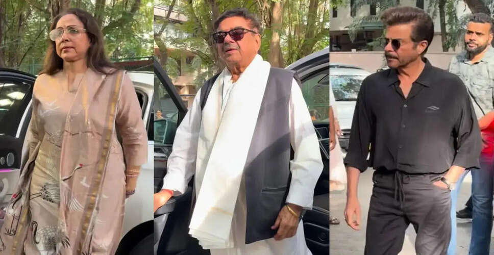 Bollywood Stars Gather to Honor Pahlaj Nihalani at Prayer Meeting