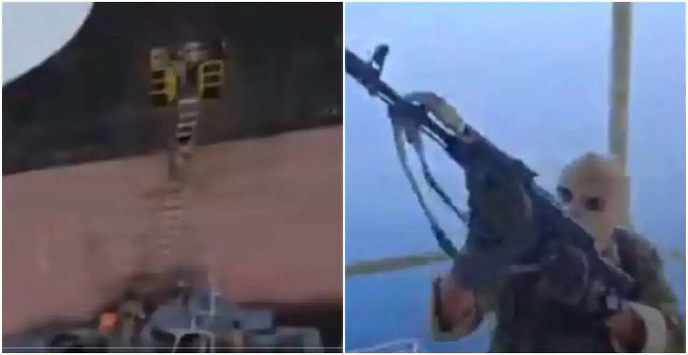 Iran's Military Seizes Commercial Ships in the Strait of Hormuz