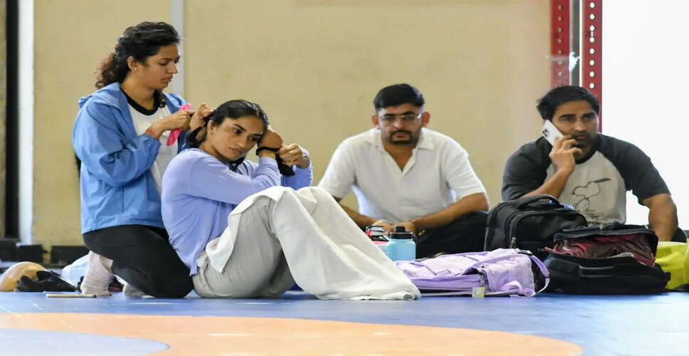 Vinesh Phogat Secures Spot in 53kg Category for Asian Games Trials