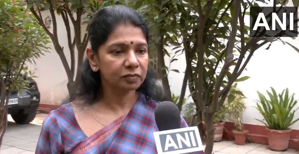 DMK's Kanimozhi Leads Election Manifesto Meeting Amid Alliance Talks