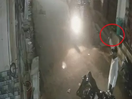 Midnight Shooting in Varanasi Sparks Panic Over Room Dispute