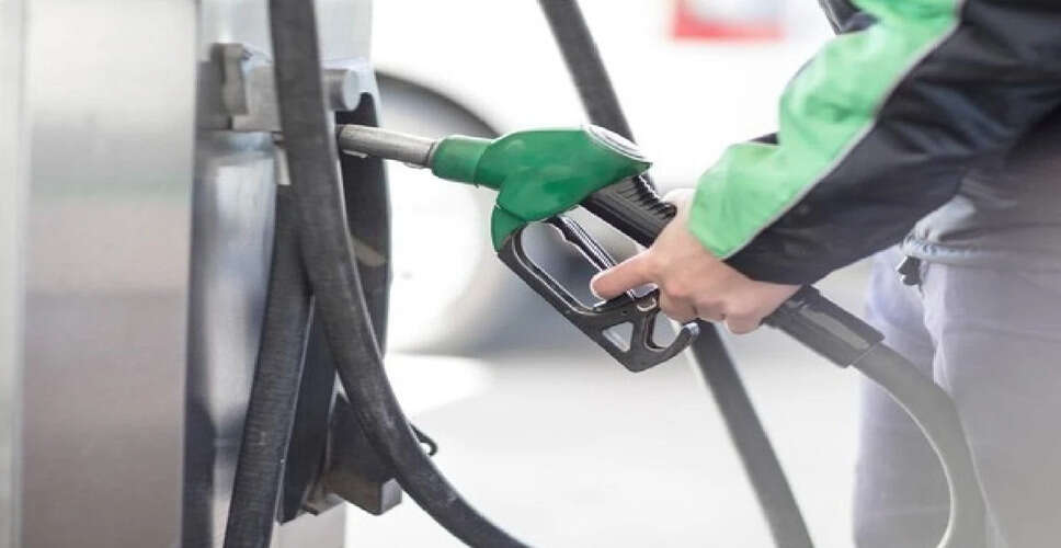 Panic Erupts Over Fuel Shortage Rumors in Uttar Pradesh