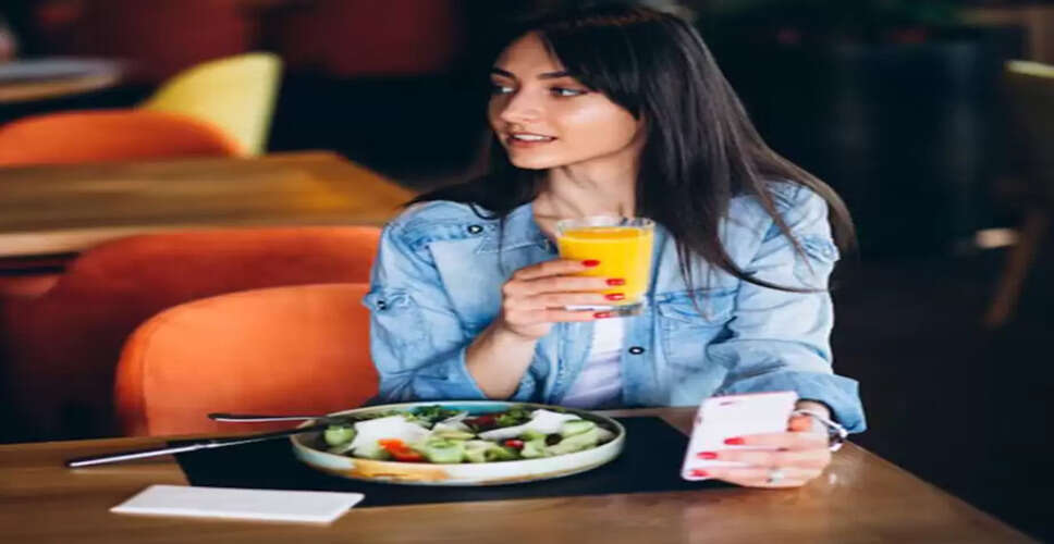 Embracing Solo Dining: Overcoming the Fear of Eating Alone