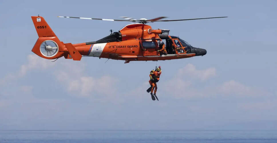 Tragic Loss: US Coast Guard Rescue Swimmer Dies During Medical Evacuation