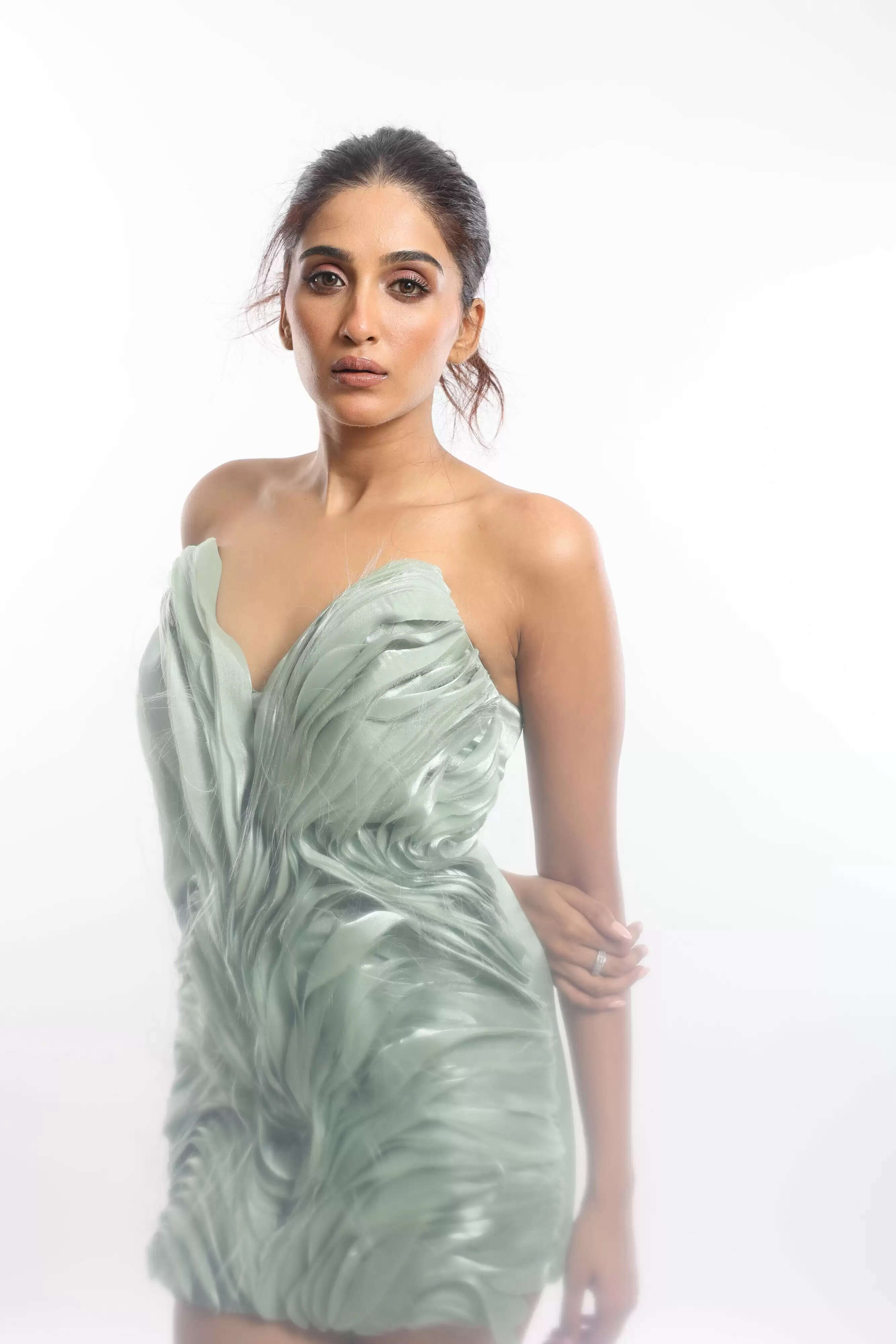 Bollywood Stars Share Their Unique New Year Celebrations