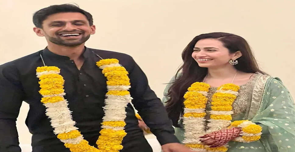 Shoaib Malik Addresses Marriage Rumors with Vaniza Sattar