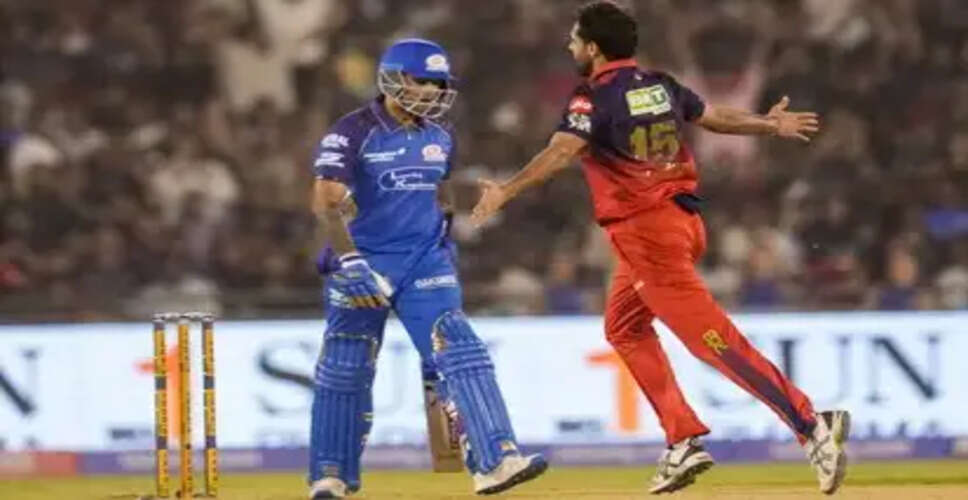 Bhuvneshwar Kumar's Bowling Masterclass Leads RCB to Victory Over MI in IPL Clash