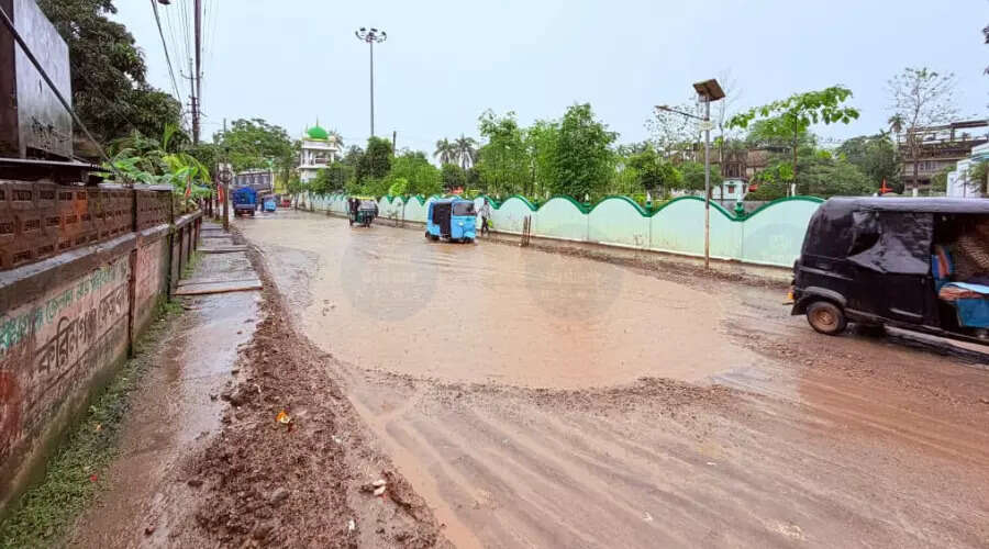 Urgent Call for Repairs on National Highways in Sribhumi District