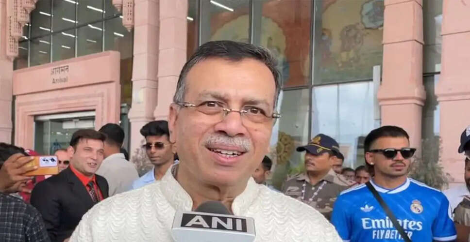 Lucknow Super Giants Seek Blessings Ahead of IPL 2026 Season