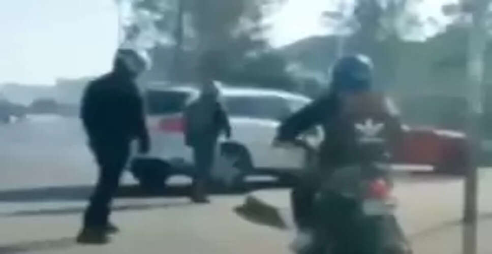 Unbelievable Road Rage: Biker Attack Meets Car Driver's Shocking Revenge!